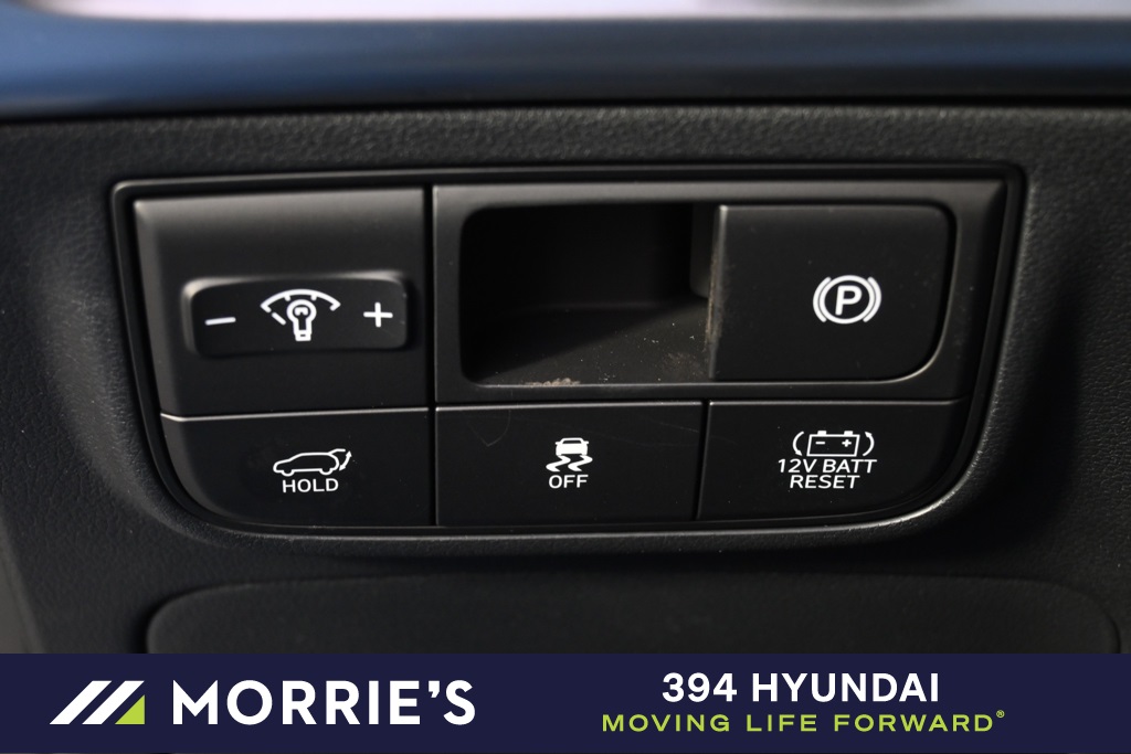 new 2025 Hyundai Tucson Hybrid car, priced at $30,938