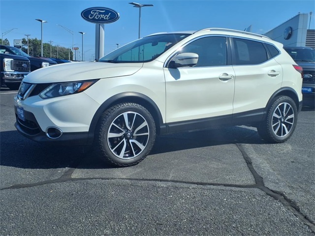 used 2018 Nissan Rogue Sport car, priced at $17,950