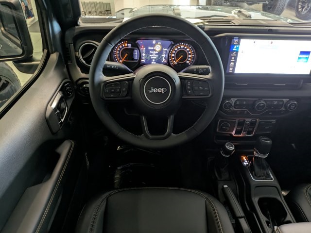 new 2025 Jeep Gladiator car, priced at $49,854