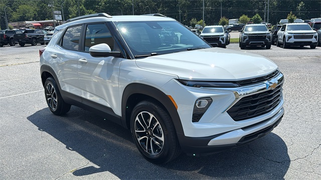 new 2026 Chevrolet TrailBlazer car, priced at $26,785