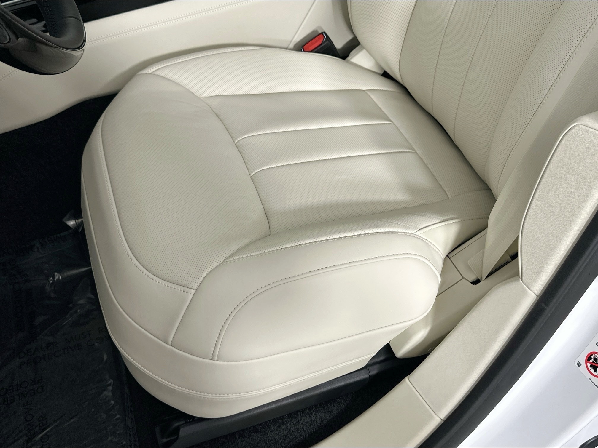 new 2025 Land Rover Range Rover car, priced at $179,680