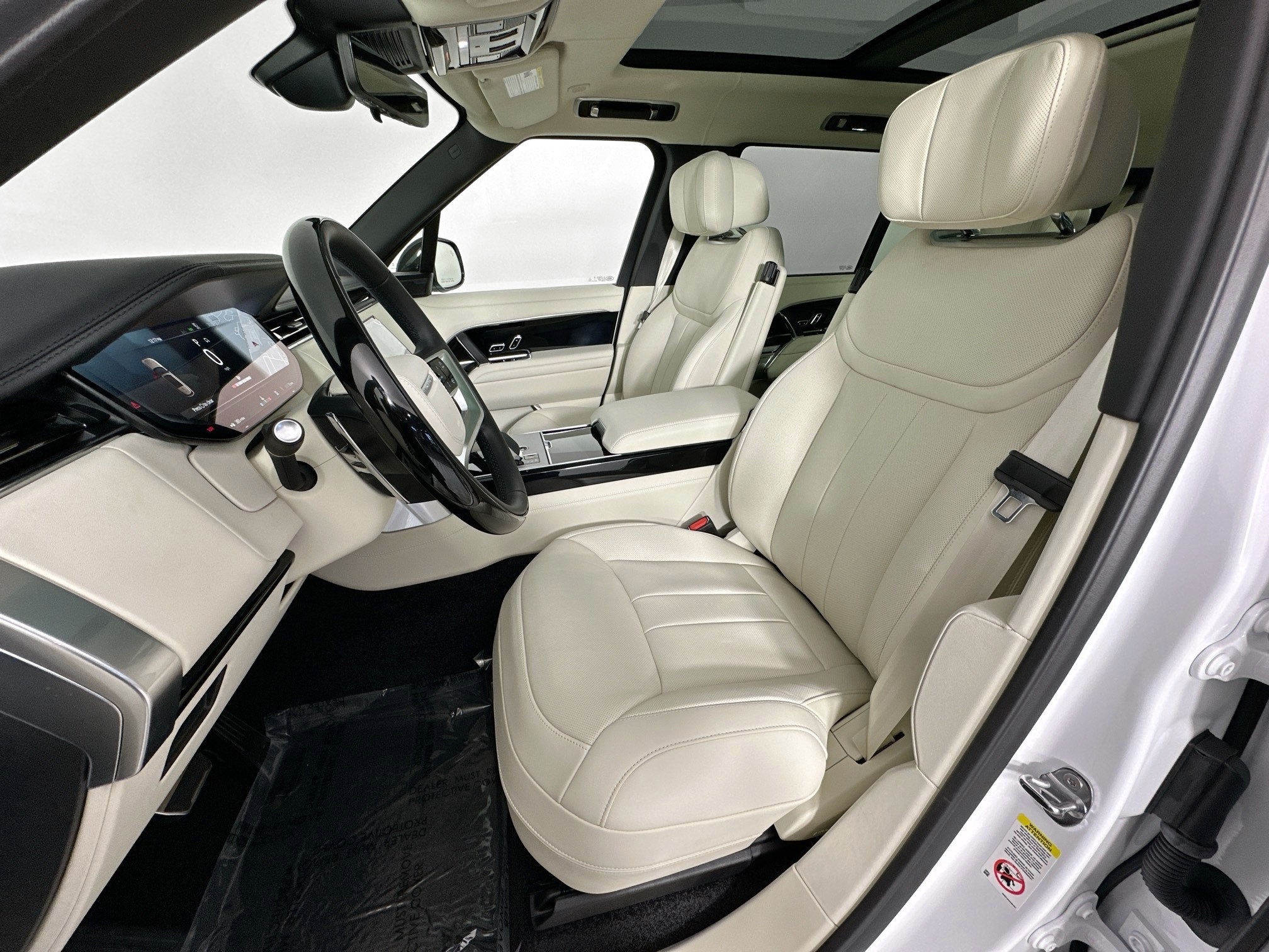 new 2025 Land Rover Range Rover car, priced at $179,680