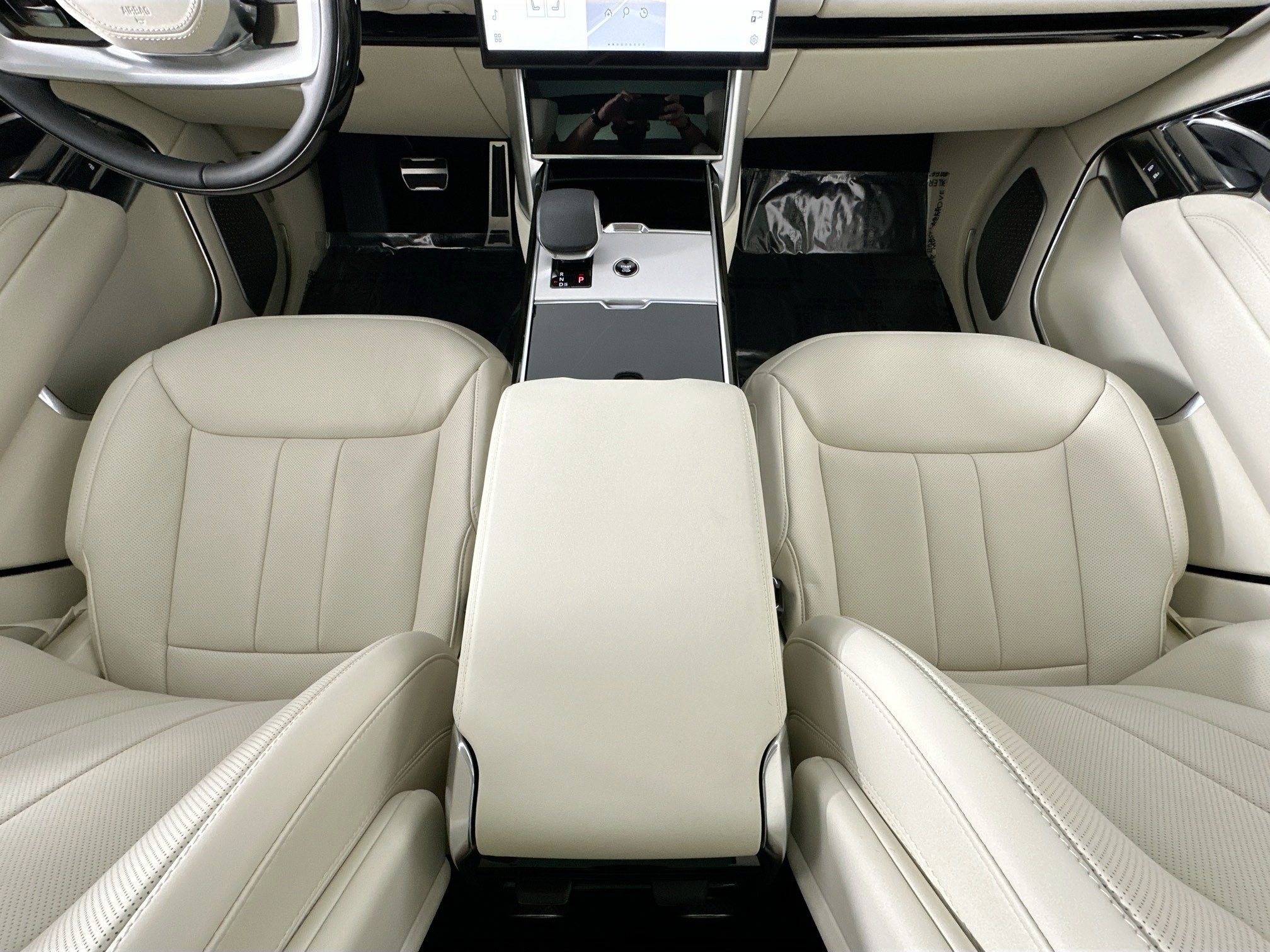 new 2025 Land Rover Range Rover car, priced at $179,680