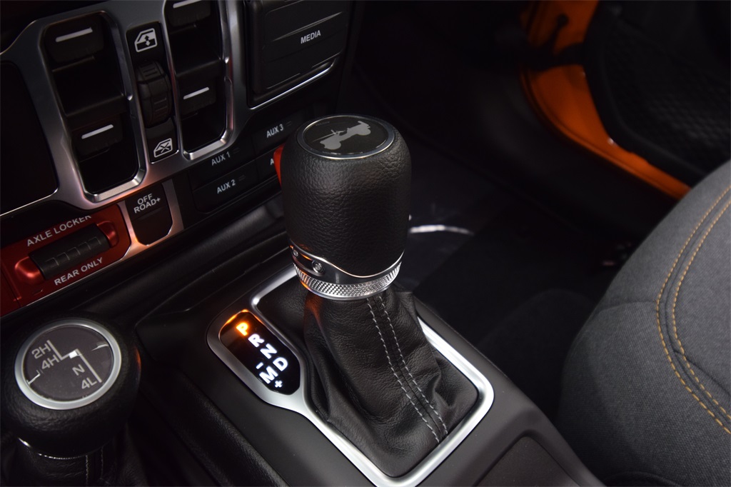 new 2025 Jeep Wrangler car, priced at $51,912