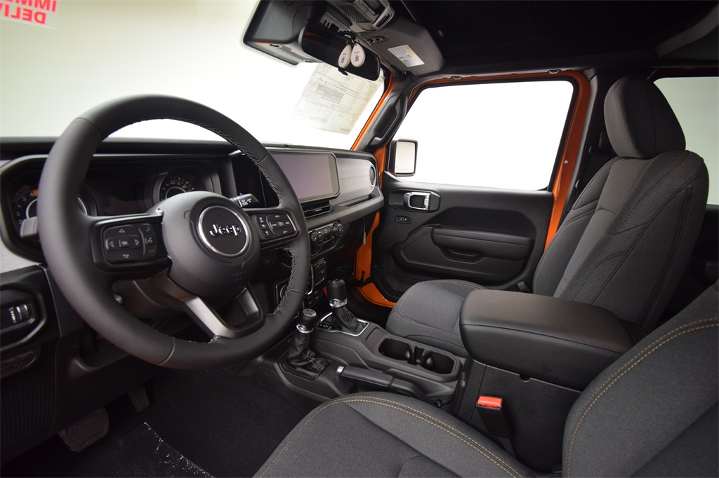 new 2025 Jeep Wrangler car, priced at $51,912