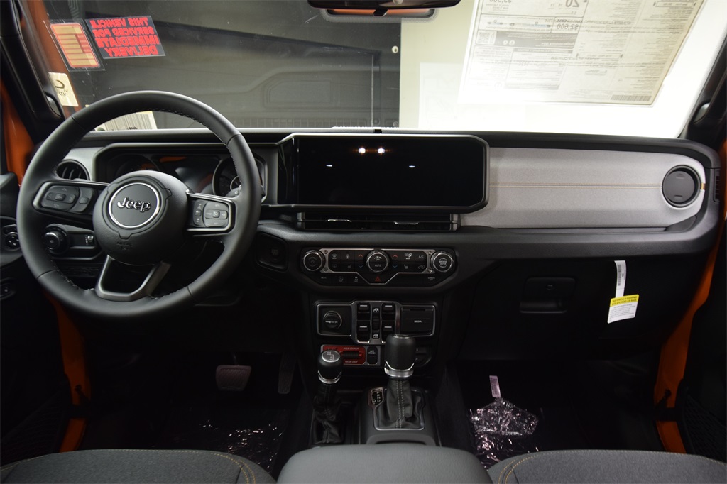 new 2025 Jeep Wrangler car, priced at $51,912