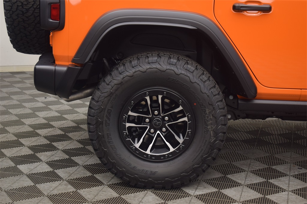 new 2025 Jeep Wrangler car, priced at $51,912