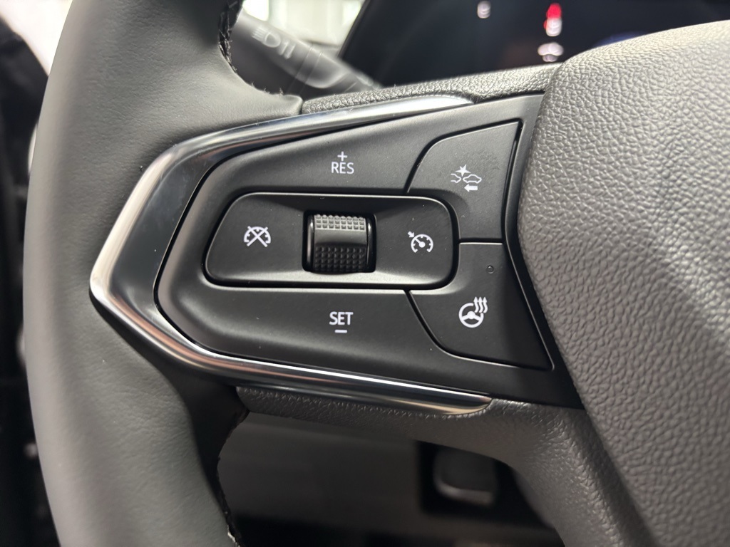 new 2025 Chevrolet Trax car, priced at $25,498
