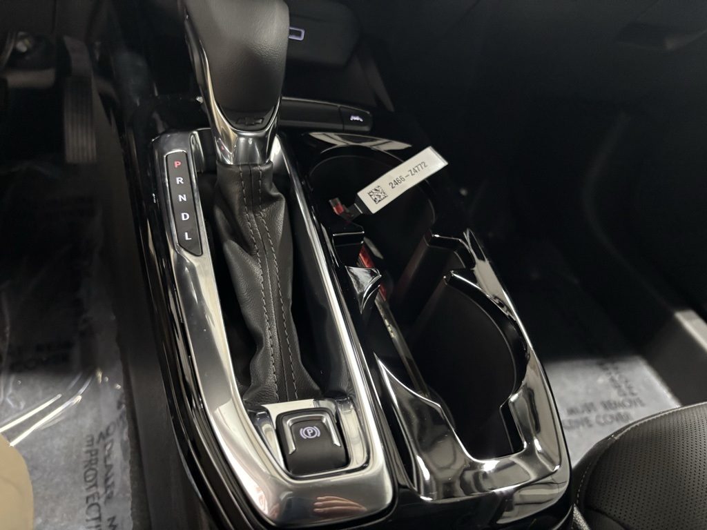 new 2025 Chevrolet Trax car, priced at $25,498