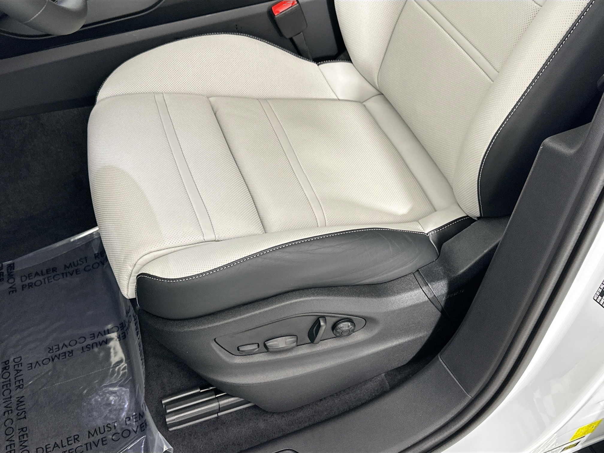 used 2026 Porsche Cayenne car, priced at $157,995