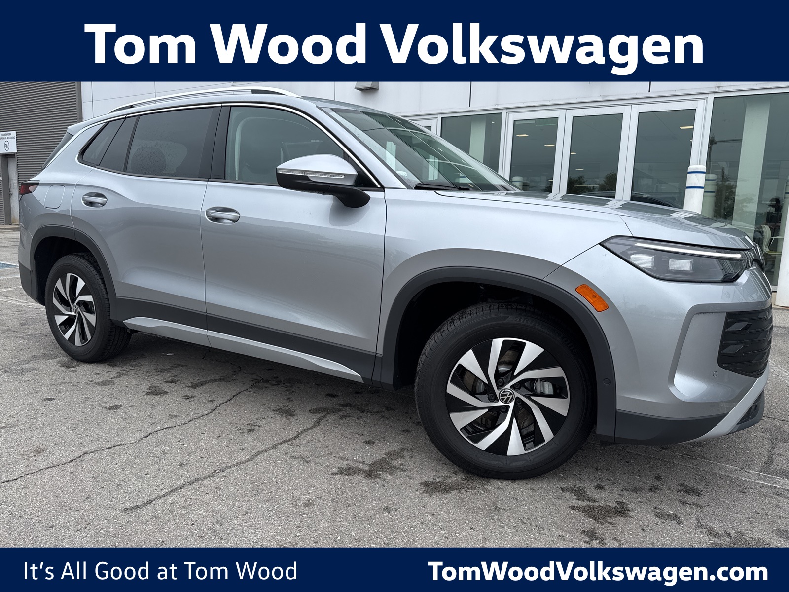 new 2025 Volkswagen Tiguan car, priced at $30,467