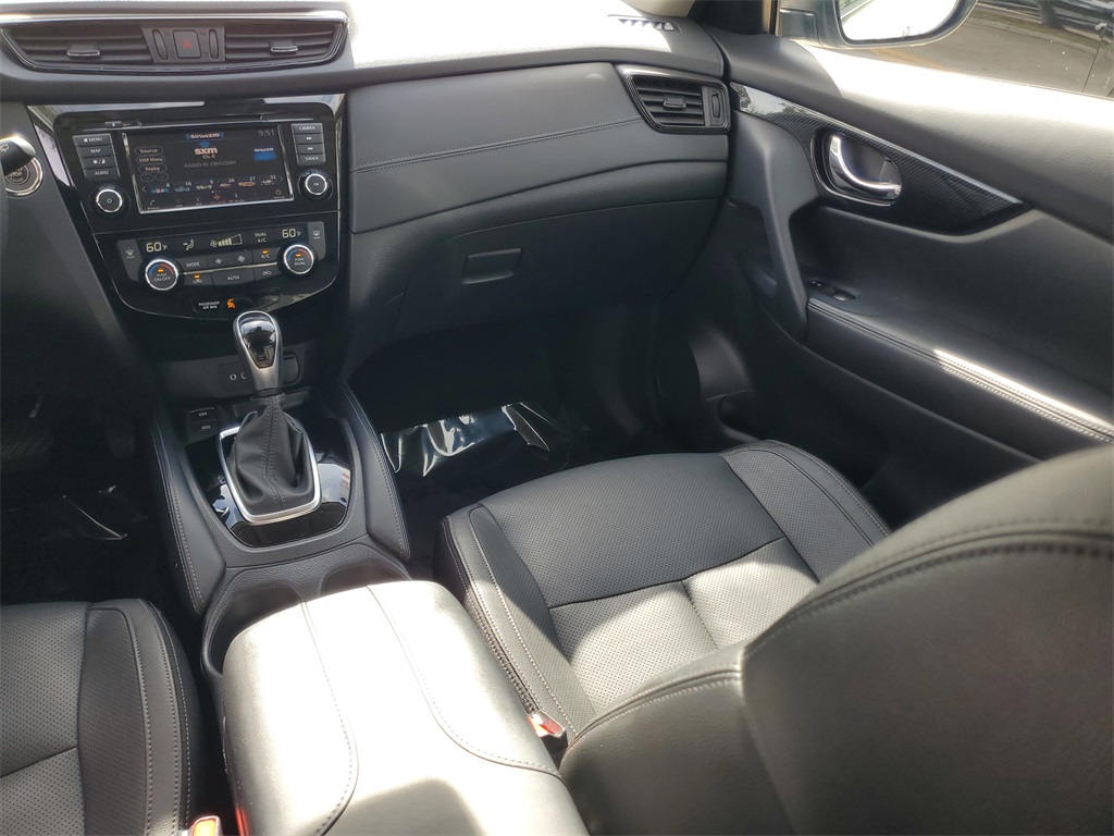 used 2020 Nissan Rogue car, priced at $18,895