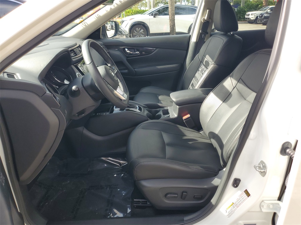 used 2020 Nissan Rogue car, priced at $18,895