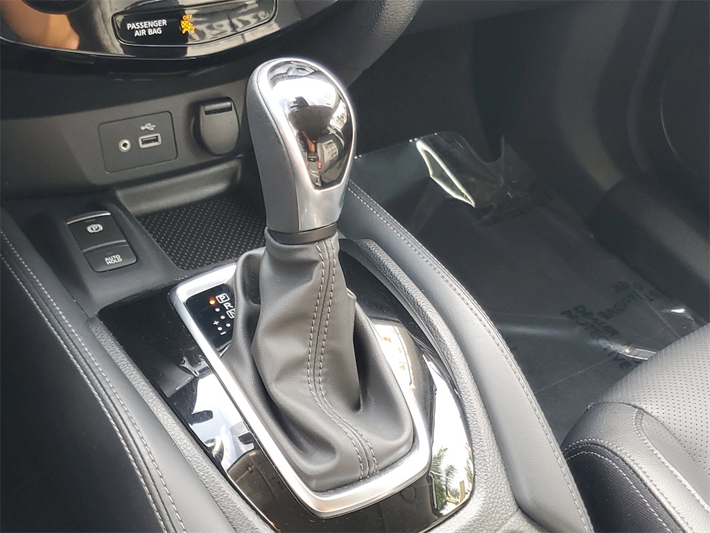used 2020 Nissan Rogue car, priced at $18,895