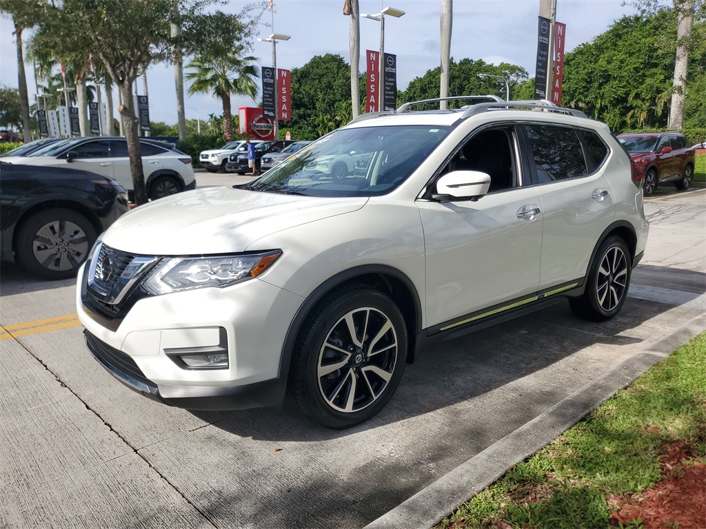 used 2020 Nissan Rogue car, priced at $18,895