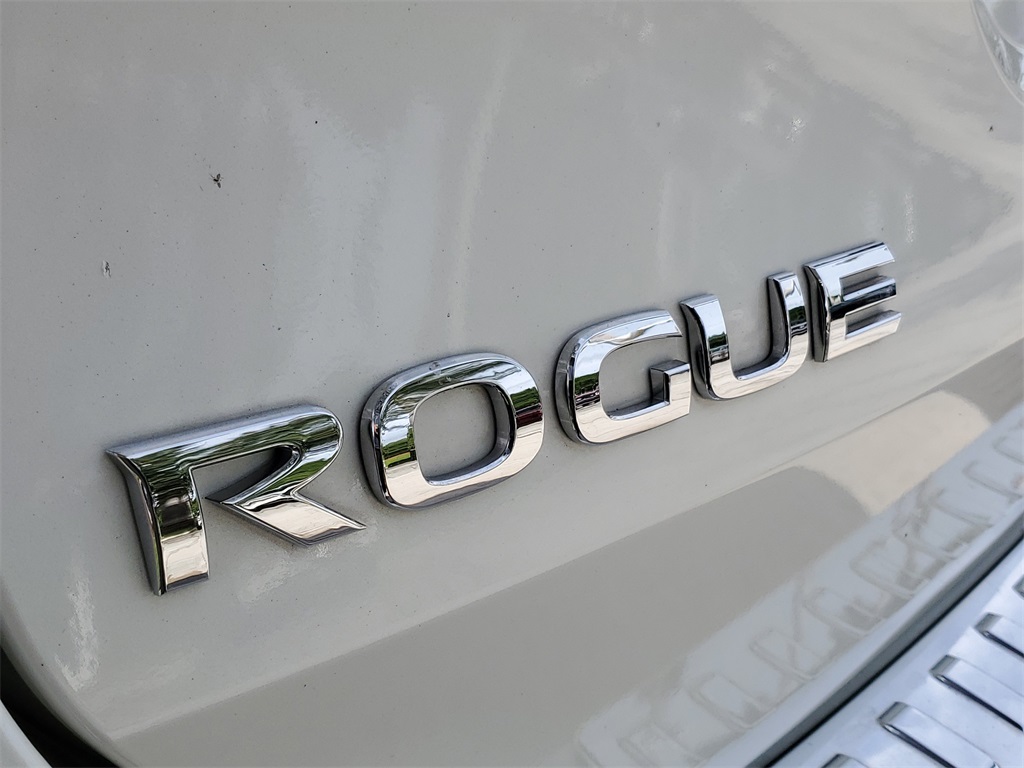 used 2020 Nissan Rogue car, priced at $18,895