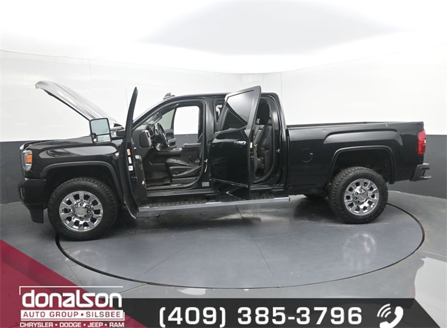 used 2017 GMC Sierra 2500HD car, priced at $33,281