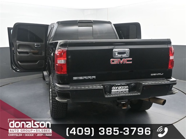 used 2017 GMC Sierra 2500HD car, priced at $33,281