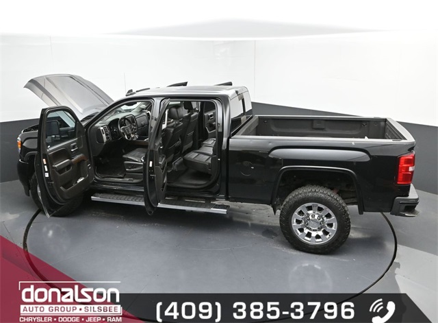 used 2017 GMC Sierra 2500HD car, priced at $33,281