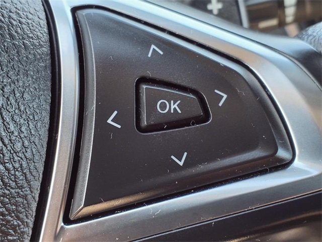 used 2022 Ford Edge car, priced at $29,400