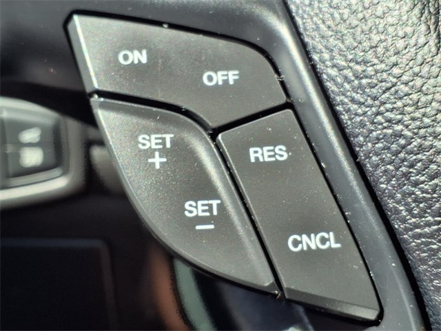 used 2022 Ford Edge car, priced at $29,400