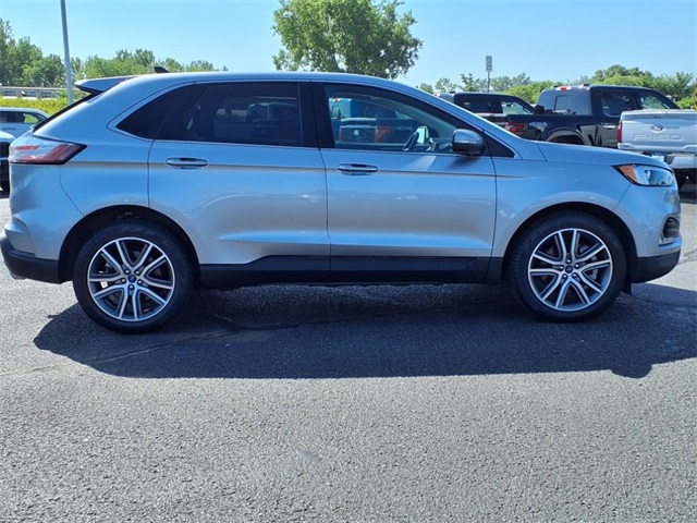 used 2022 Ford Edge car, priced at $29,400