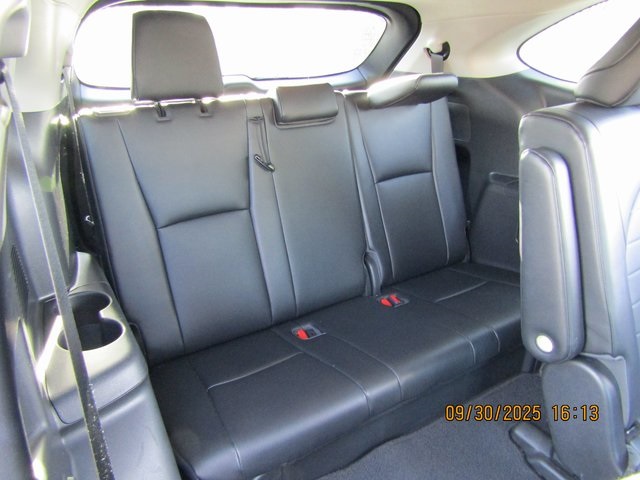 used 2023 Toyota Highlander car, priced at $39,399