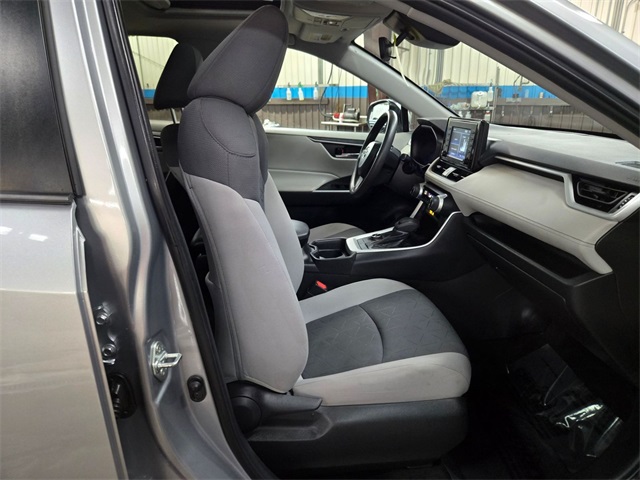 used 2021 Toyota RAV4 Hybrid car, priced at $26,511