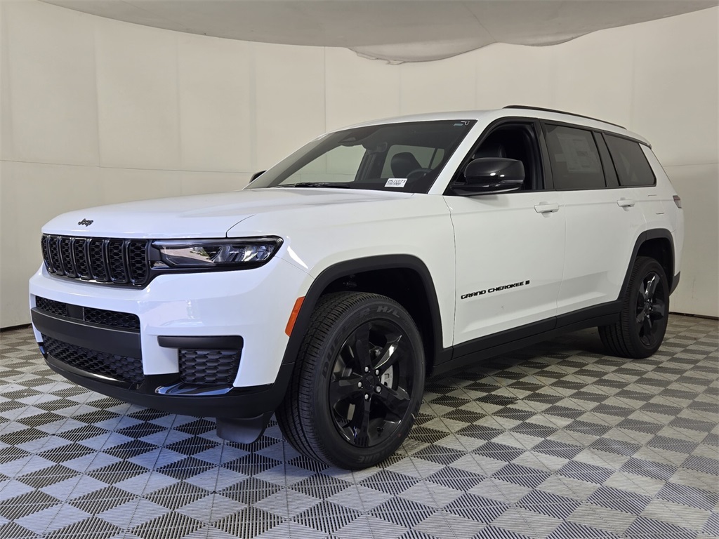 new 2025 Jeep Grand Cherokee L car, priced at $36,780