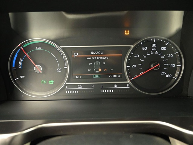 used 2022 Kia Sorento Hybrid car, priced at $24,457