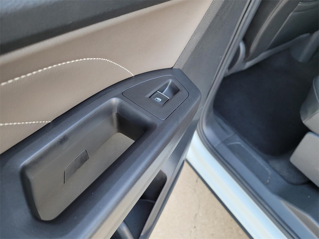 used 2022 Volkswagen Atlas car, priced at $24,072