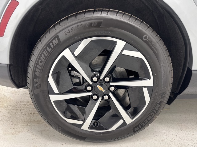 used 2025 Chevrolet Equinox EV car, priced at $31,988