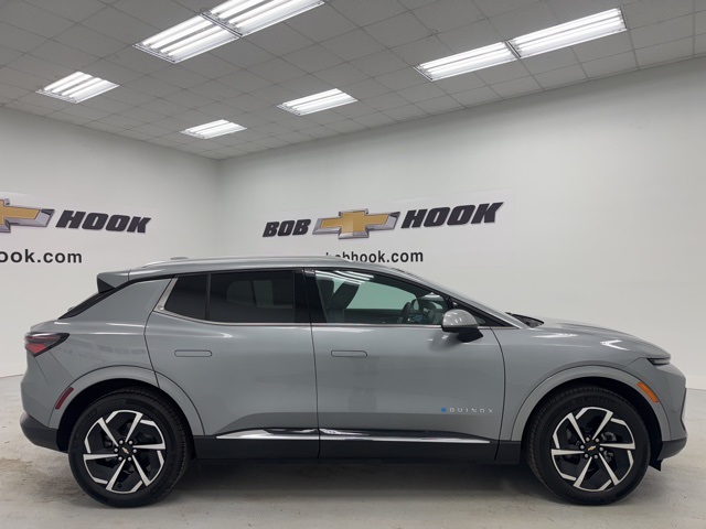 used 2025 Chevrolet Equinox EV car, priced at $31,988