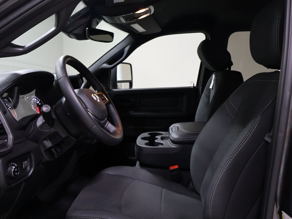 new 2025 Ram 3500 car, priced at $67,002