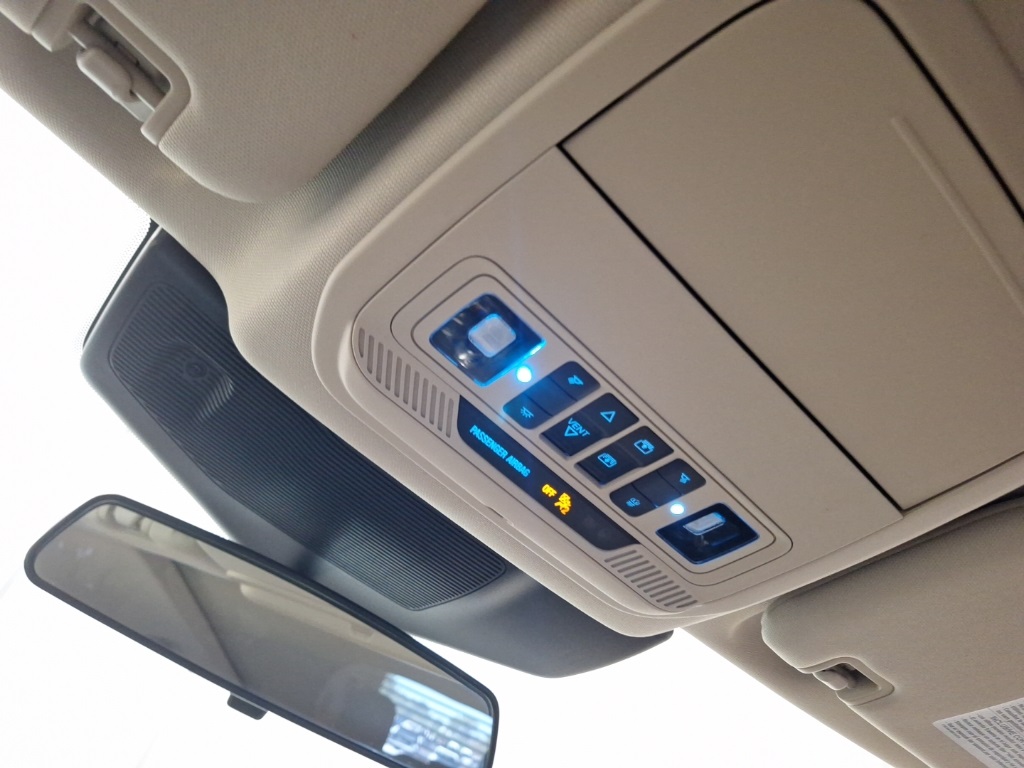 used 2022 Ford Explorer car, priced at $29,366