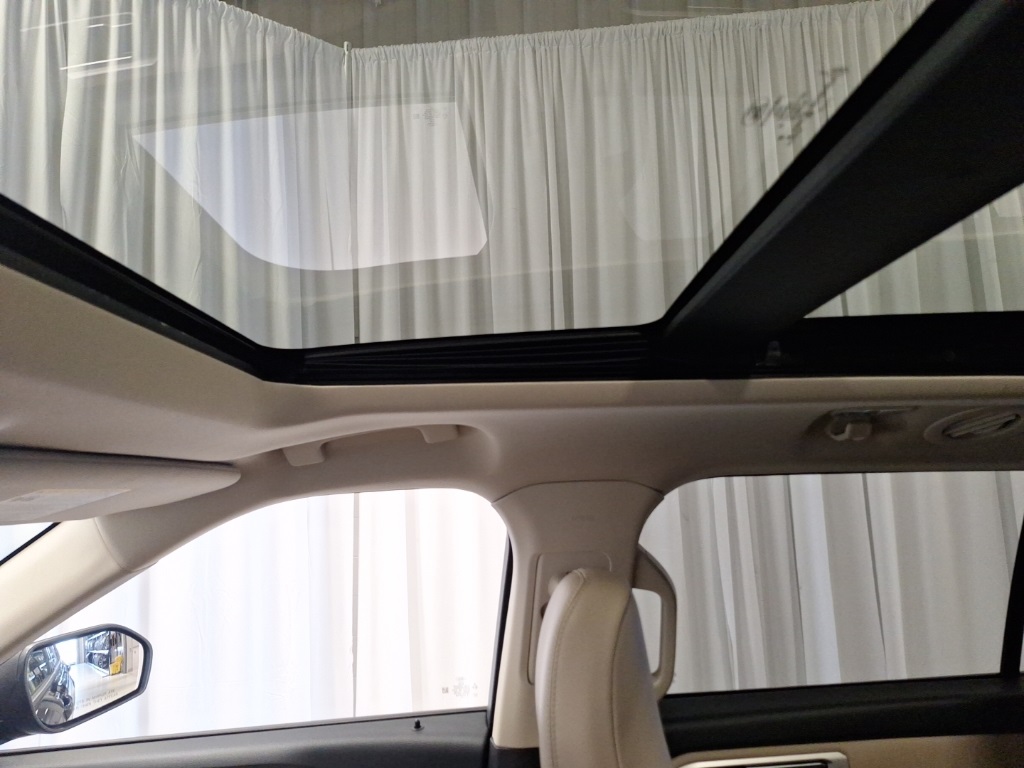 used 2022 Ford Explorer car, priced at $29,366