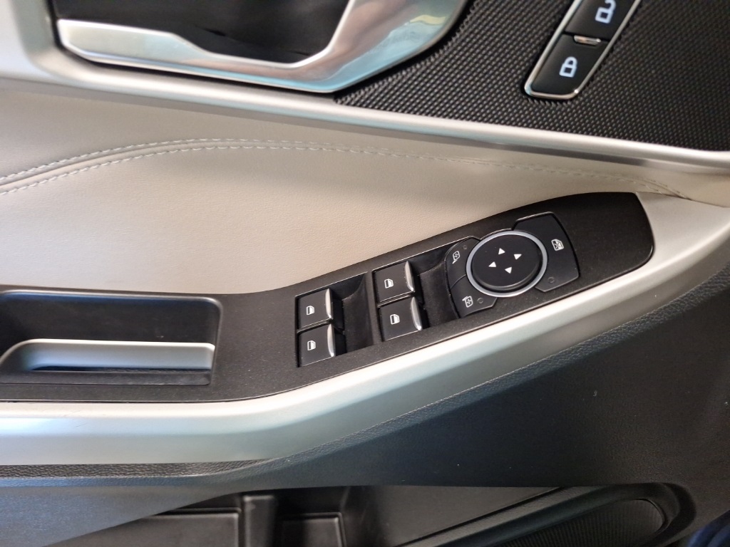 used 2022 Ford Explorer car, priced at $29,366