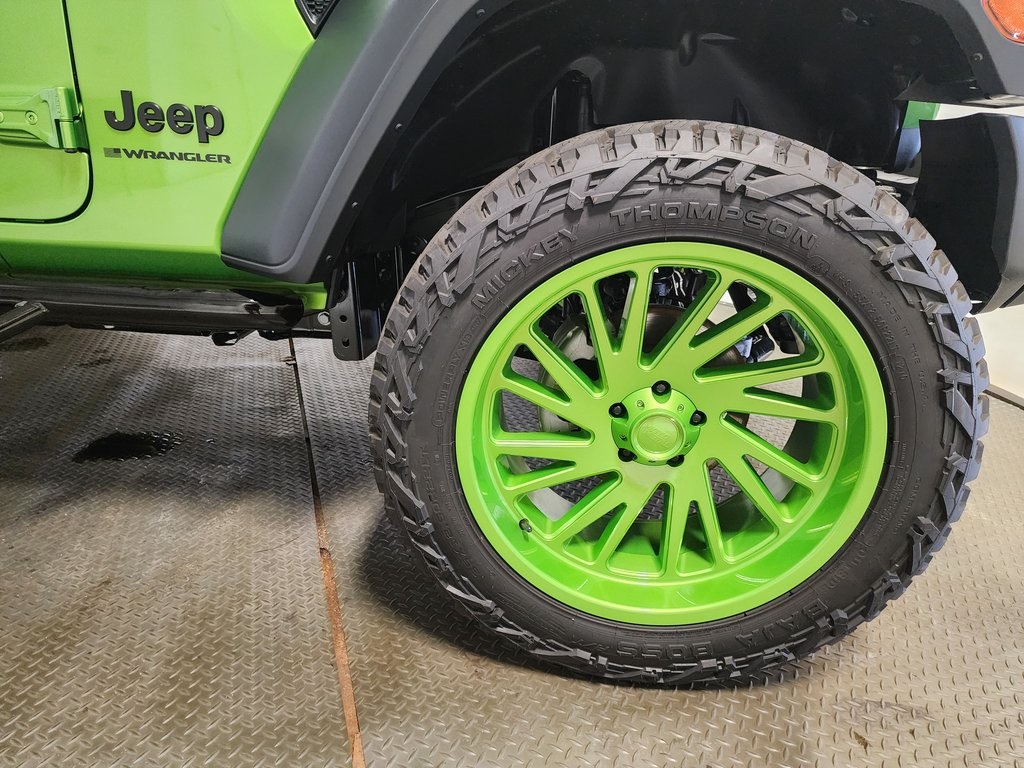 new 2025 Jeep Wrangler car, priced at $41,999