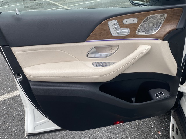 used 2022 Mercedes-Benz GLE car, priced at $44,895