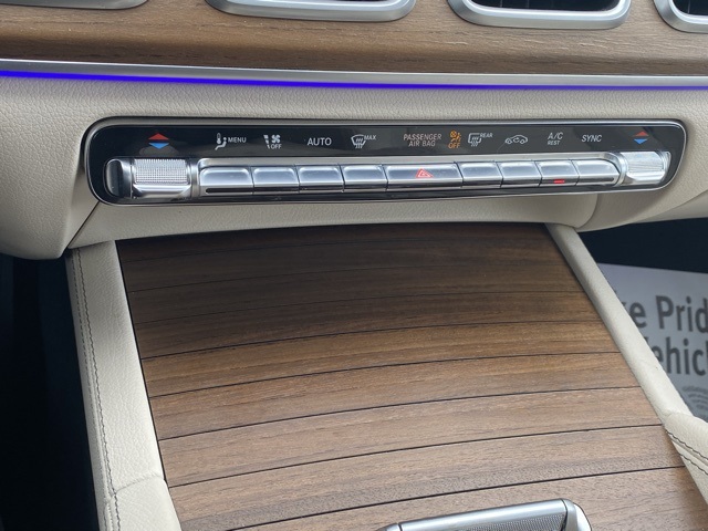 used 2022 Mercedes-Benz GLE car, priced at $44,895