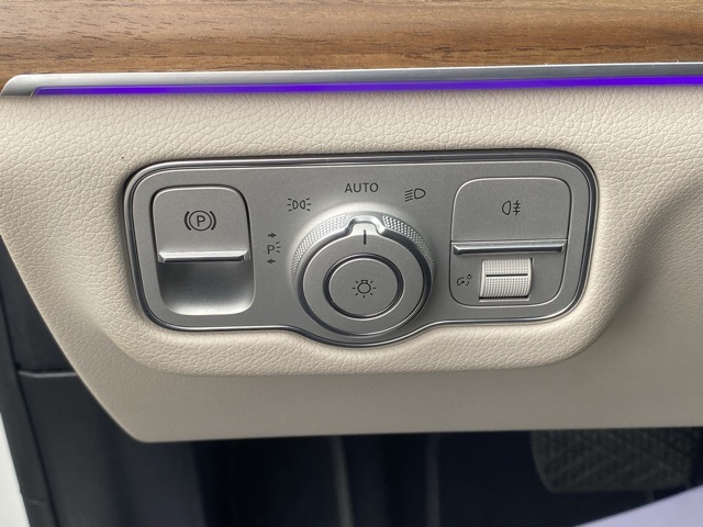 used 2022 Mercedes-Benz GLE car, priced at $44,895