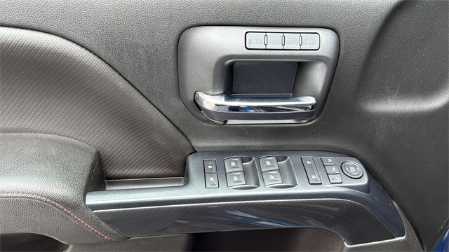 used 2018 GMC Sierra 1500 car, priced at $27,998