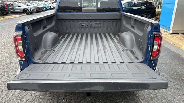 used 2018 GMC Sierra 1500 car, priced at $27,998