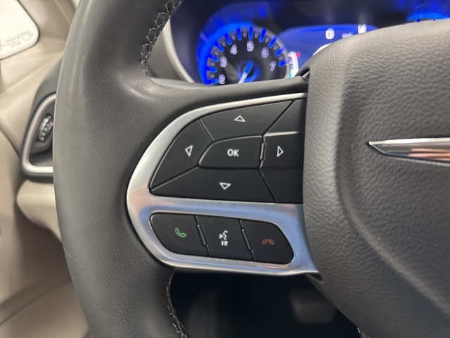 used 2023 Chrysler Pacifica car, priced at $24,936