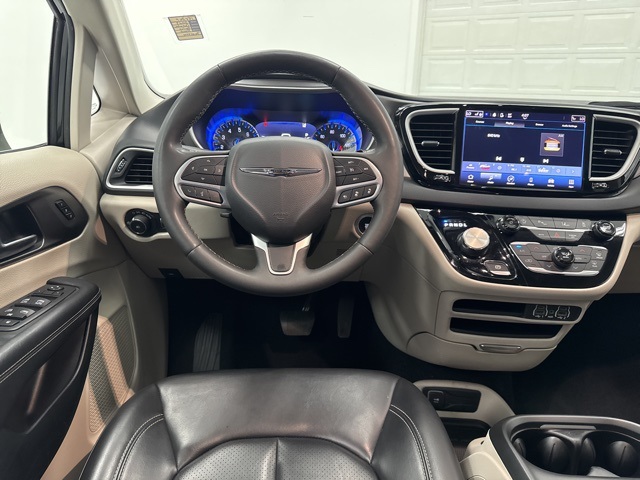 used 2023 Chrysler Pacifica car, priced at $24,936