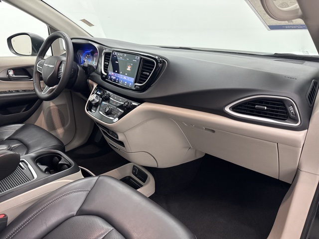 used 2023 Chrysler Pacifica car, priced at $24,936
