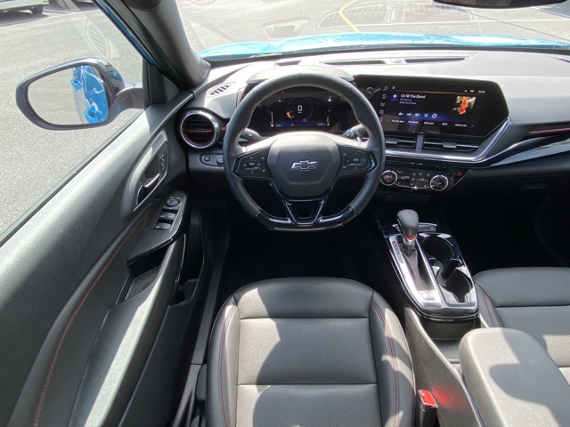 used 2025 Chevrolet Trax car, priced at $24,881