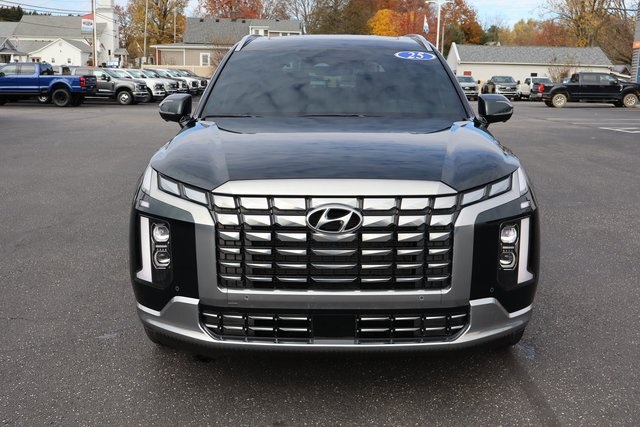 used 2025 Hyundai Palisade car, priced at $48,500