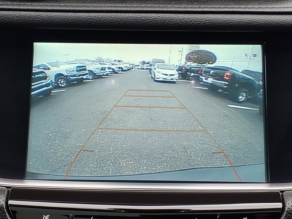 used 2019 Cadillac XT5 car, priced at $18,400