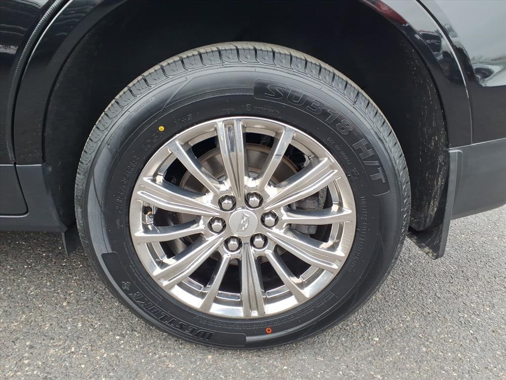 used 2019 Cadillac XT5 car, priced at $18,400